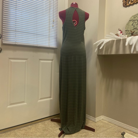 Express women green and black stripes, stretch knit maxi dress. Size S. Used. - Picture 3 of 6